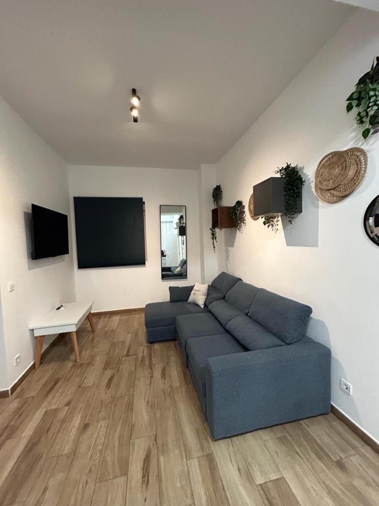 Apartamentos Pino Бенидорм Номер фото