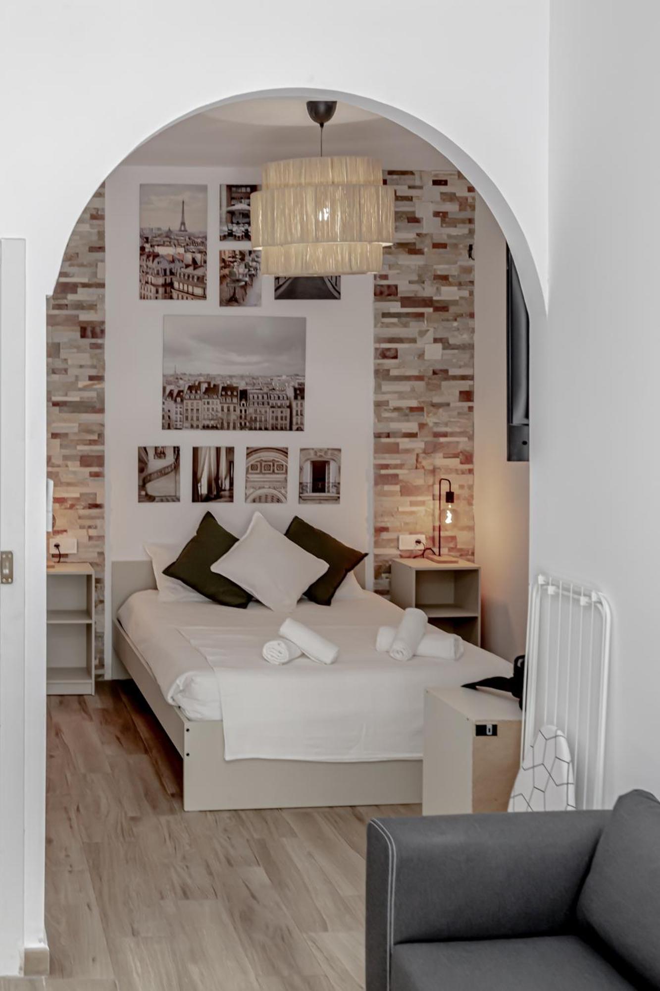 Apartamentos Pino Бенидорм Номер фото