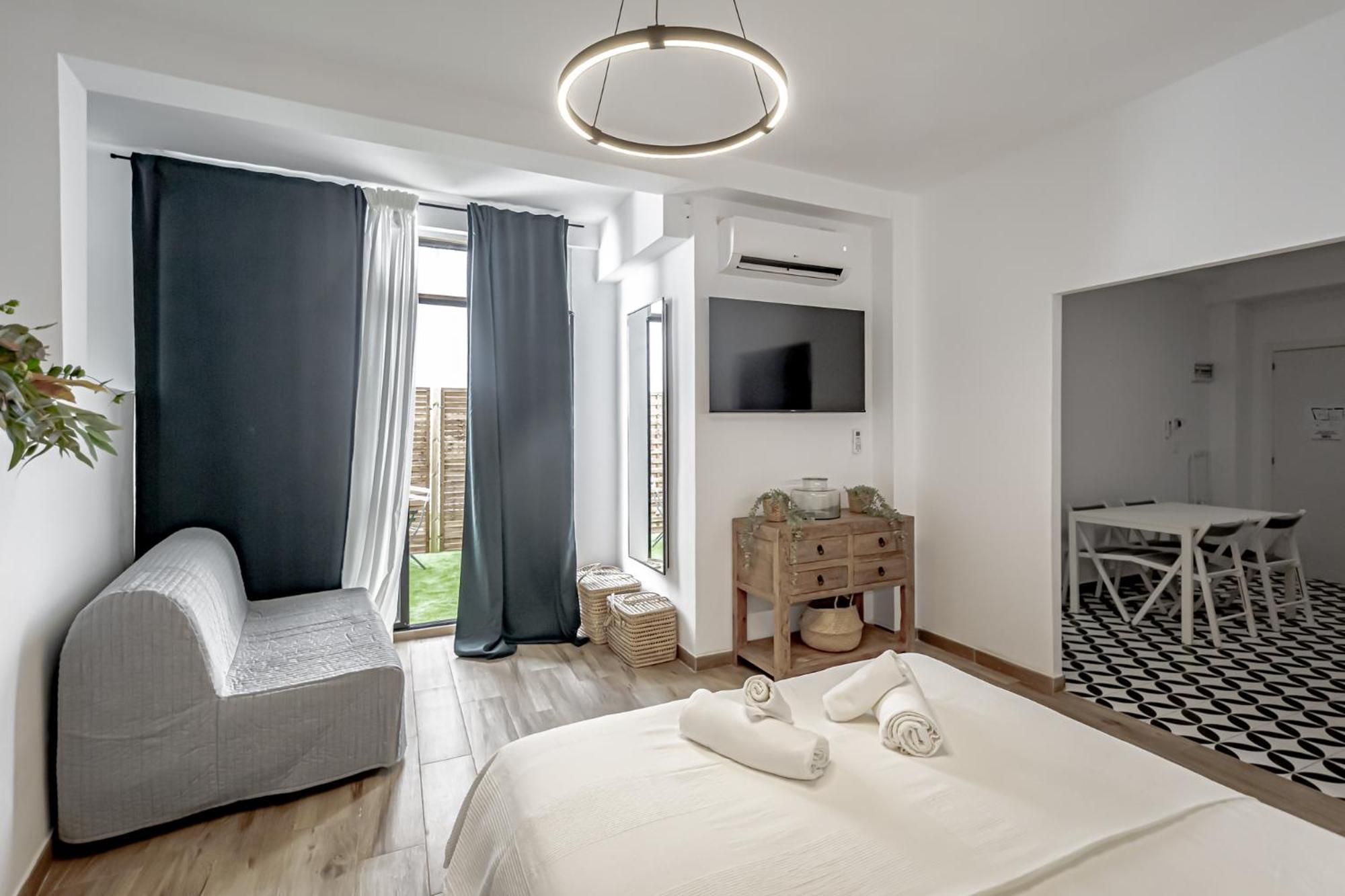 Apartamentos Pino Бенидорм Номер фото